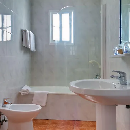 Duerming San Vicente Hotel